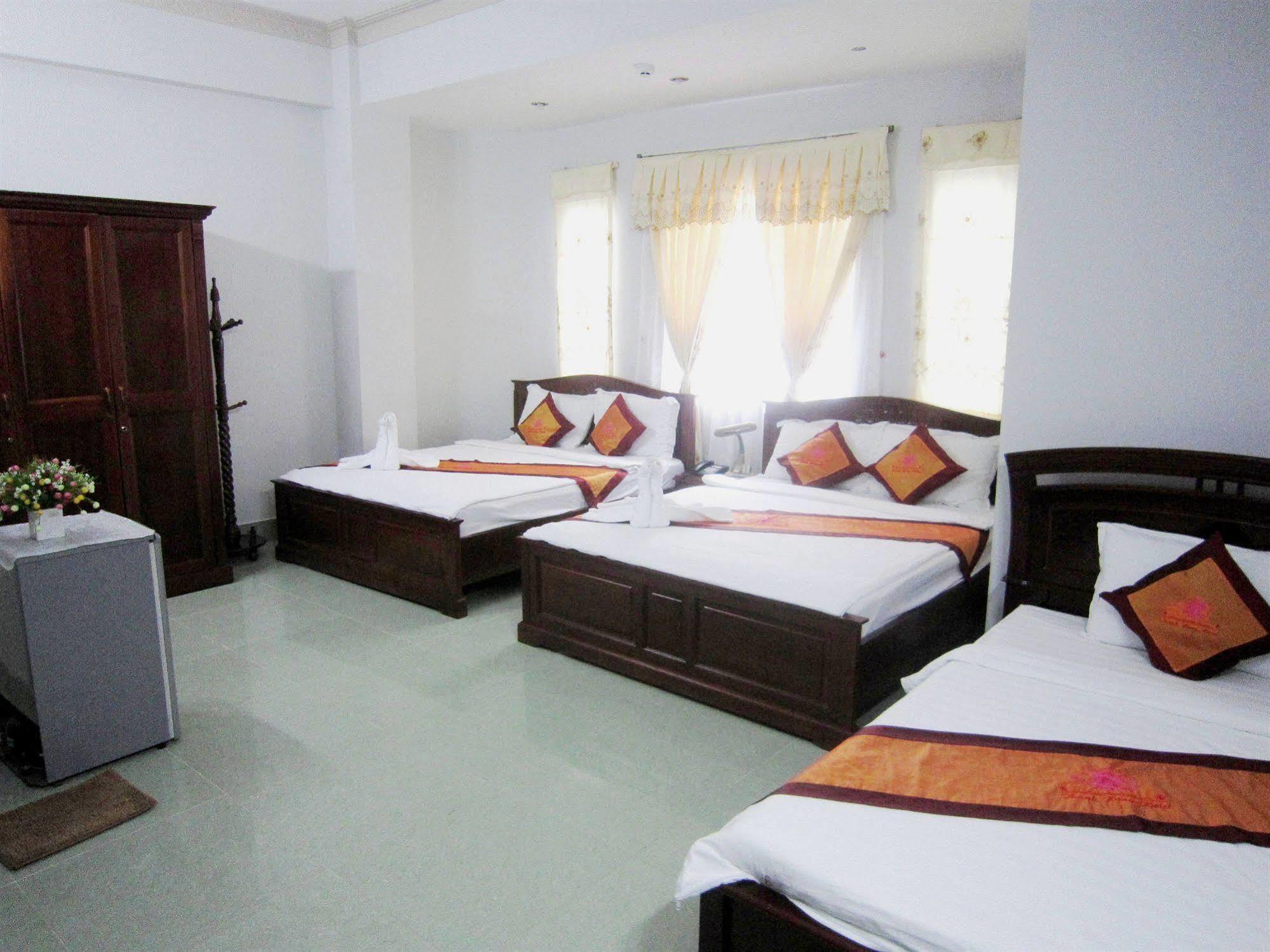 Thanh Hong Hotel Hô Chi Minh-Ville Extérieur photo