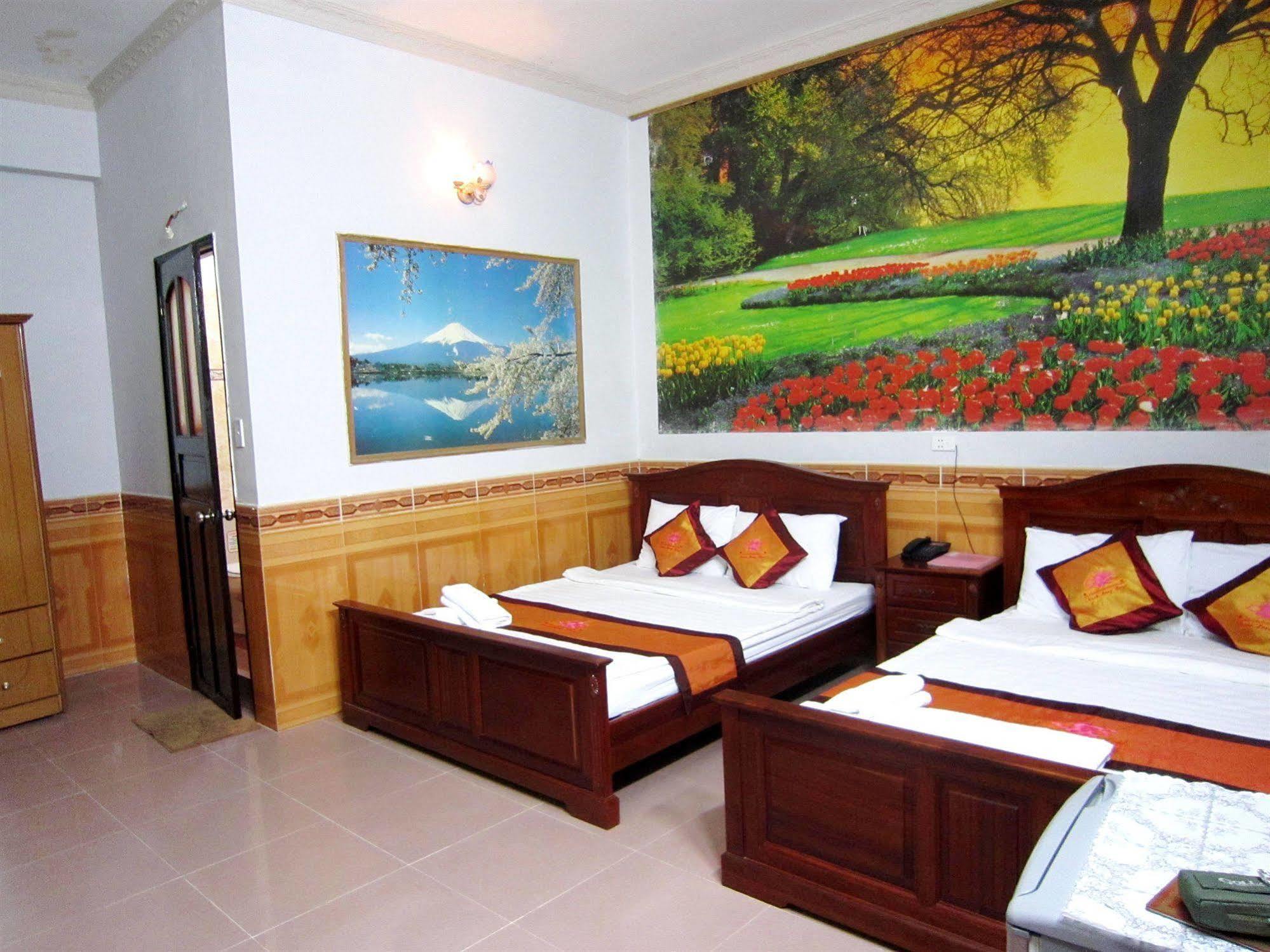 Thanh Hong Hotel Hô Chi Minh-Ville Extérieur photo