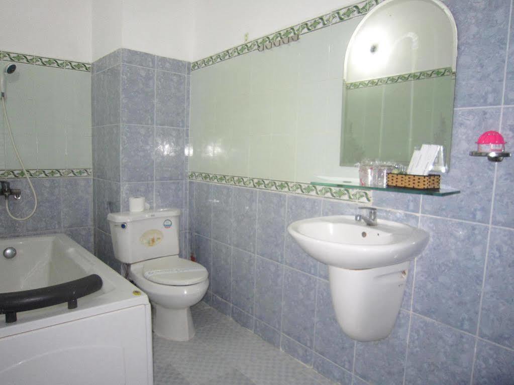 Thanh Hong Hotel Hô Chi Minh-Ville Extérieur photo