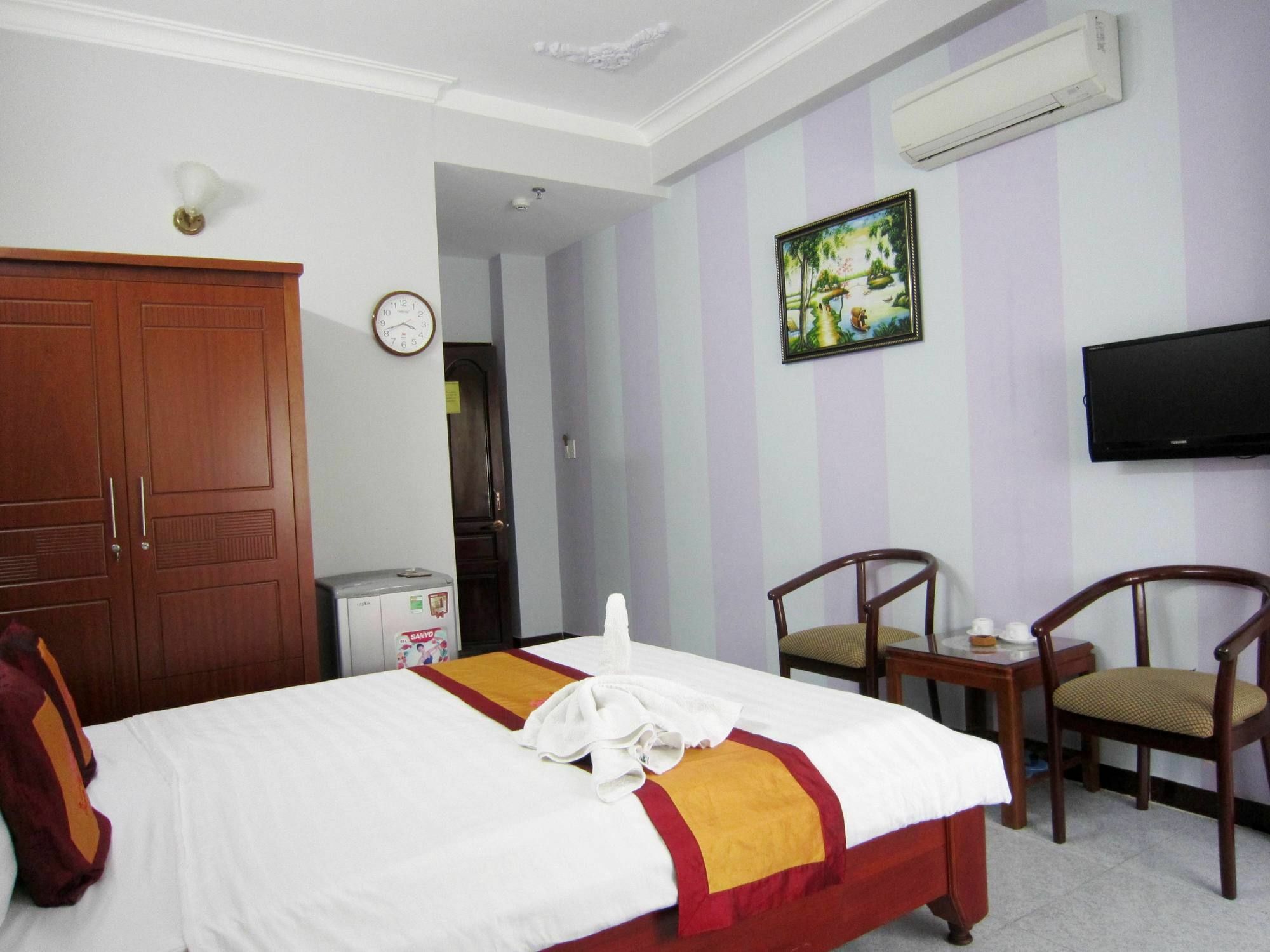 Thanh Hong Hotel Hô Chi Minh-Ville Extérieur photo