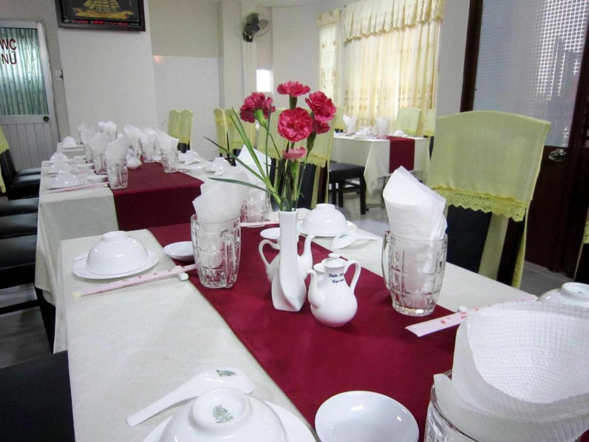 Thanh Hong Hotel Hô Chi Minh-Ville Extérieur photo